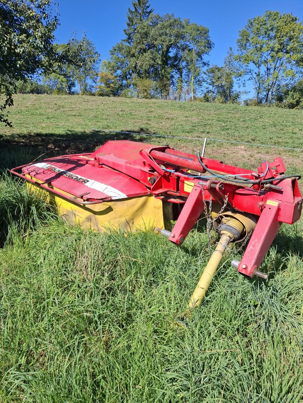 Tutte le macchine: Seitenmähwerk Pöttinger – Usato da Madiswil venduto da nibaf