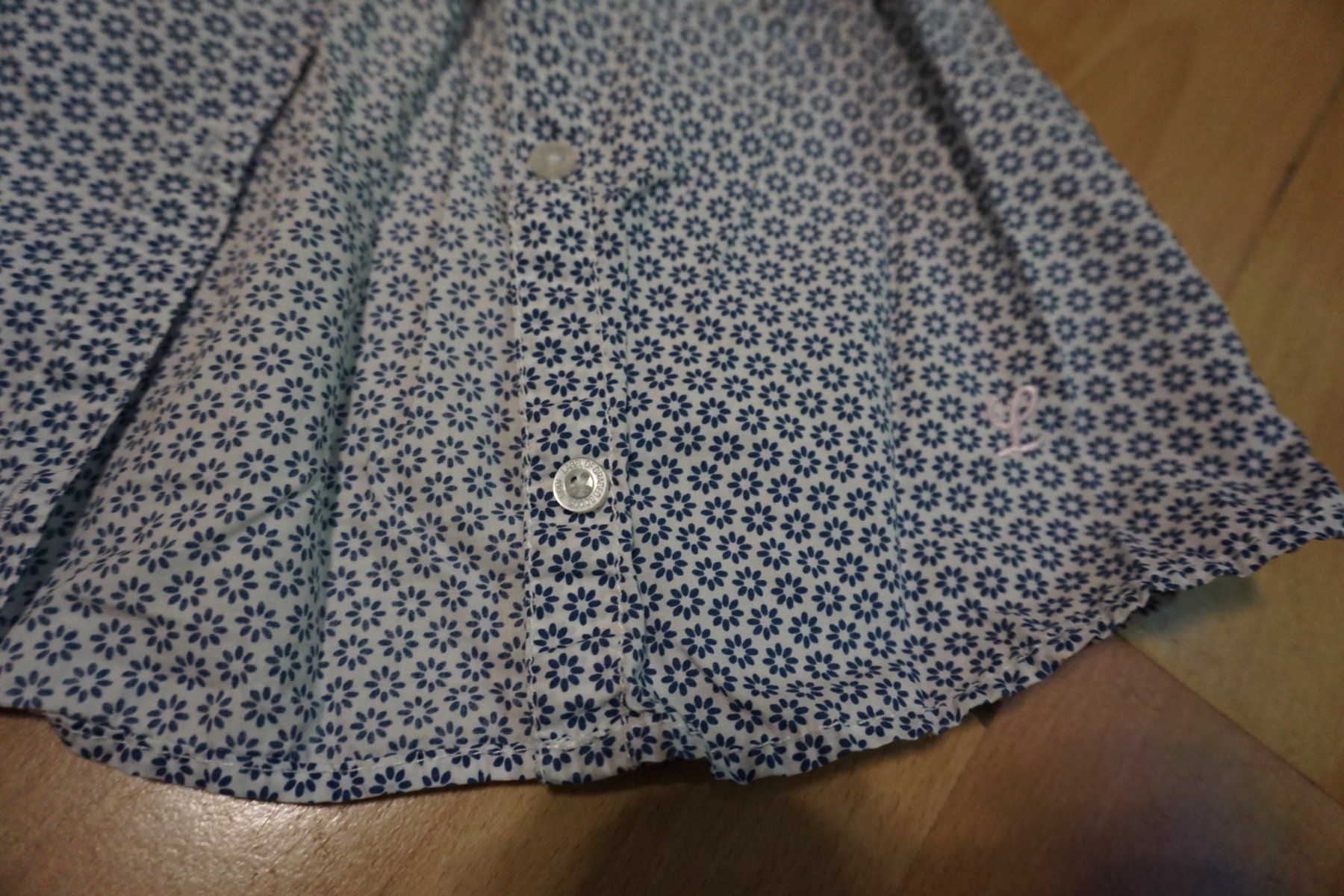 H&M Blusen, T-Shirts & Tops: Mädchen Bluse Gr.86 von H&M – Gebraucht aus Zürich von einalemjena 1