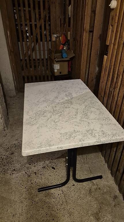 Tische: Klapptisch – Gebraucht aus Bern von SandMatter