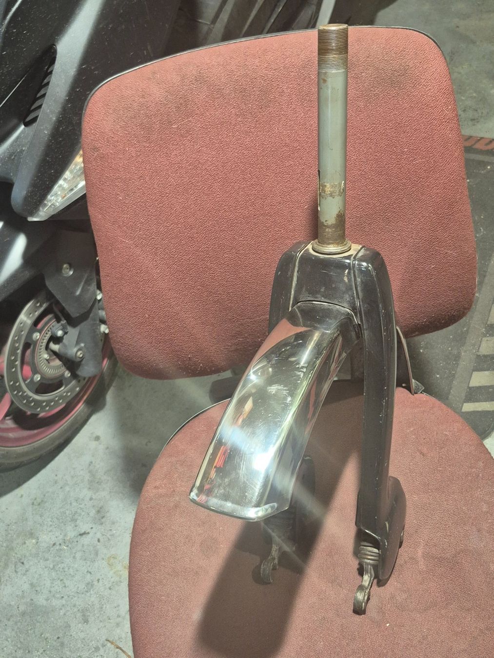 Piaggio Pièces pour mobylette: Fourche Piaggio Ciao – D'occasion à Collombey par mot_ryp9 3