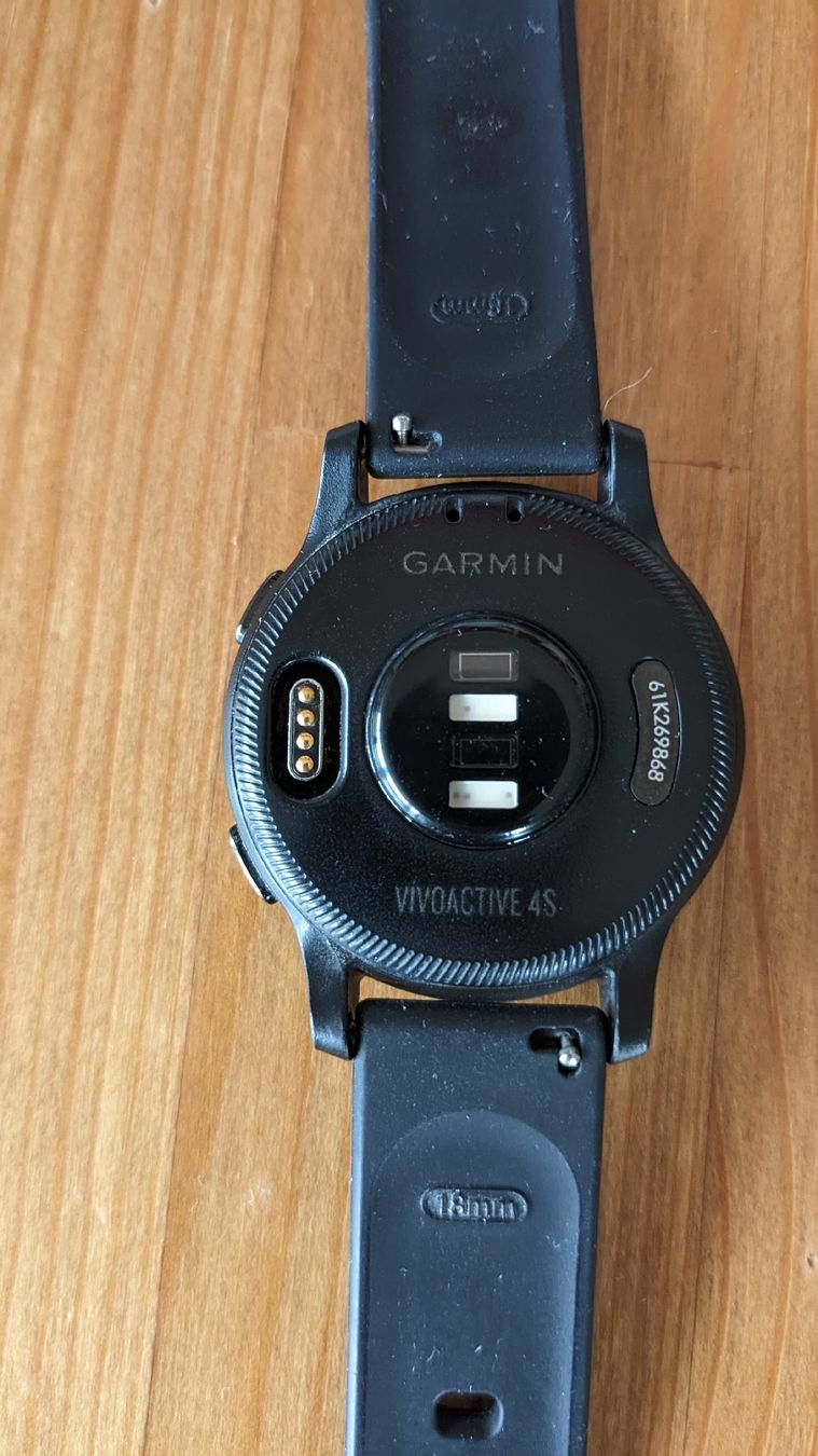 Garmin Smartwatch: Garmin Vivoactive 4s SmartWatch – Usato da Zürich venduto da seb_z6qy 4