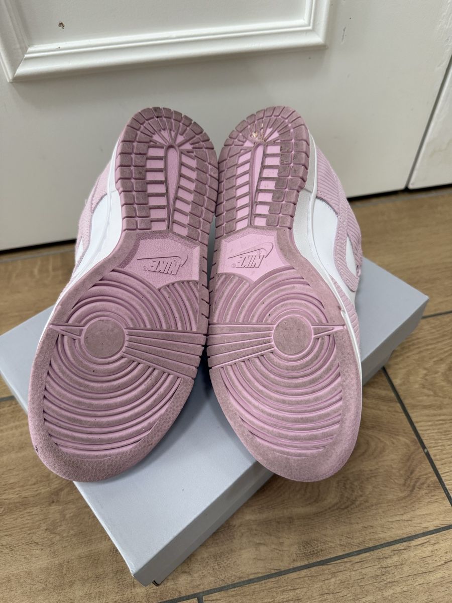 Nike Damenschuhe: Nike Dunk Low Pink Cord – Gebraucht aus Vaduz von GiuliaSu 3