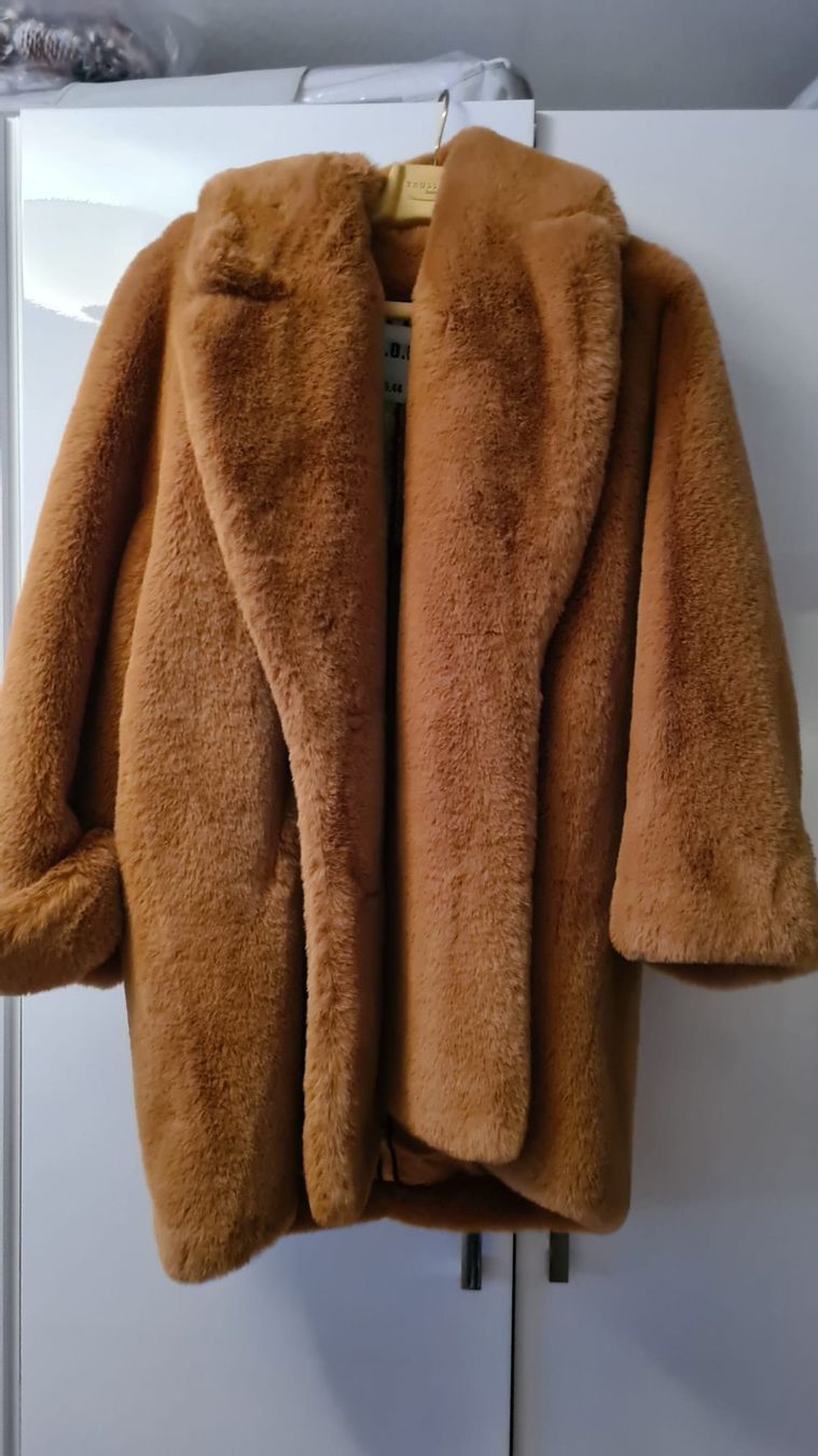 Camel Cappotti: ECO PELZ CAMEL – Usato da Minusio venduto da Ninfa54