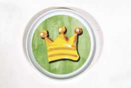 Untersetzer mit Krone