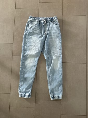H&M Jogger Jeans Mädchen Grösse 170 hellblau guter Zustand