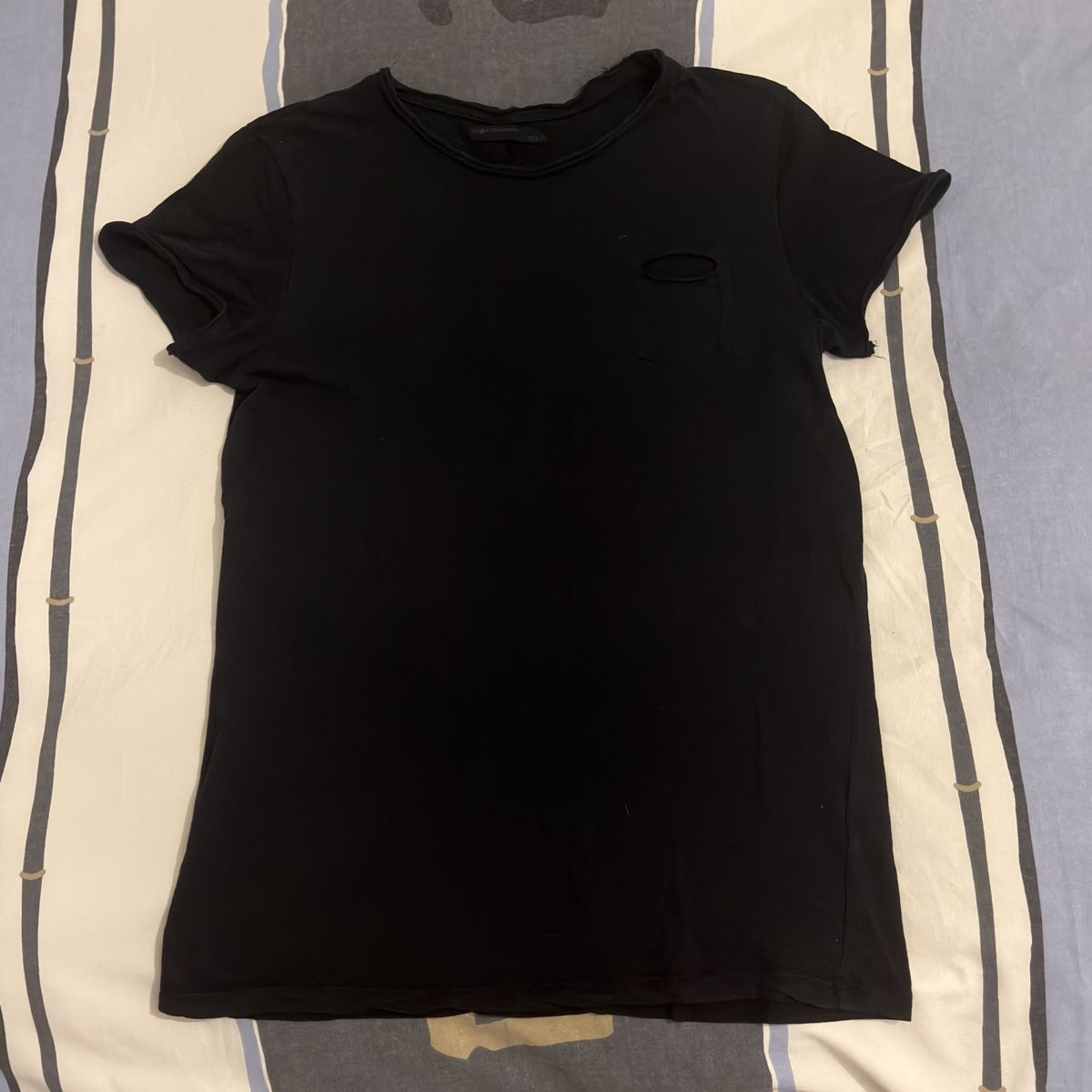 T-Shirts: T-Shirt schwarz, M – Gebraucht aus Opfikon von andi_campi