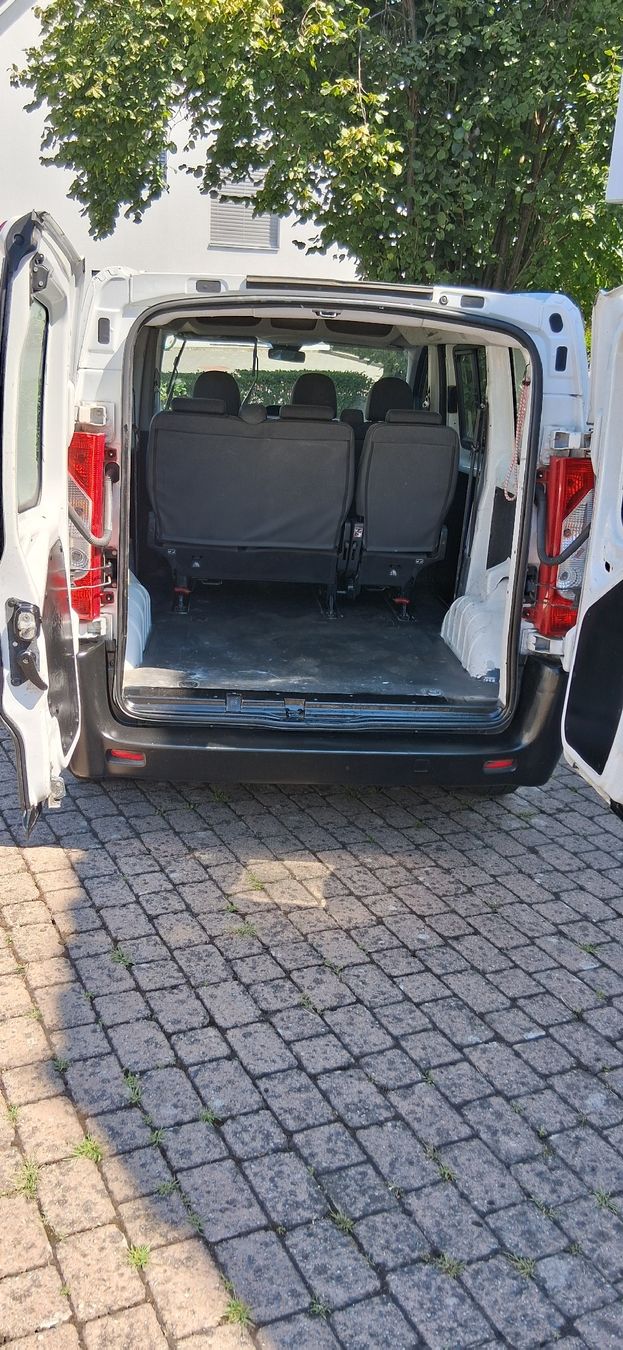 Citroën Véhicules utilitaires: Citroën Jumpy 1.6 HDi Limousine – D'occasion à Immensee par 123egli 4