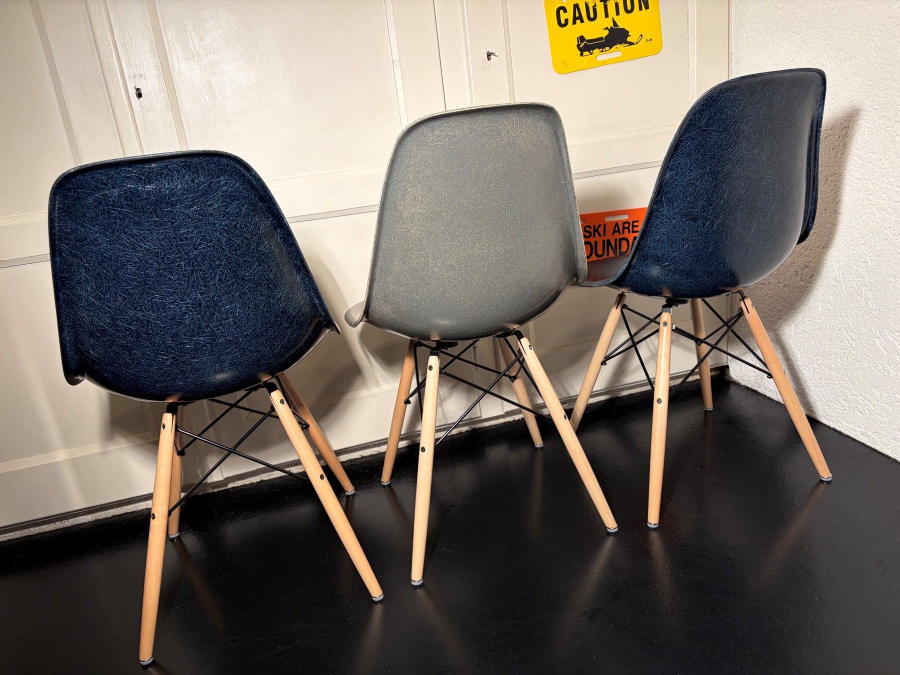 Eames Sedie: Sommer-Knaller! 3x Eames Vitra. Herman Miller Side Chairs – Usato da Liebefeld venduto da Dr.Eames 3
