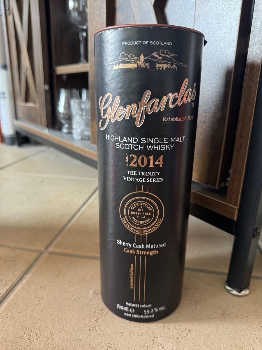 Glenfarclas Bevande alcoliche: Glenfarclas 2014 Trinity Vintage Series Sherry Cask Cask Str – Usato da Hergiswil NW venduto da wert721