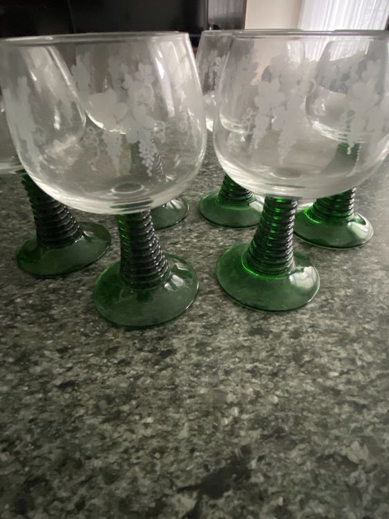 Schöne zeitlose Römer Weingläser (Neu (gemäss Beschreibung)) in Domat ...