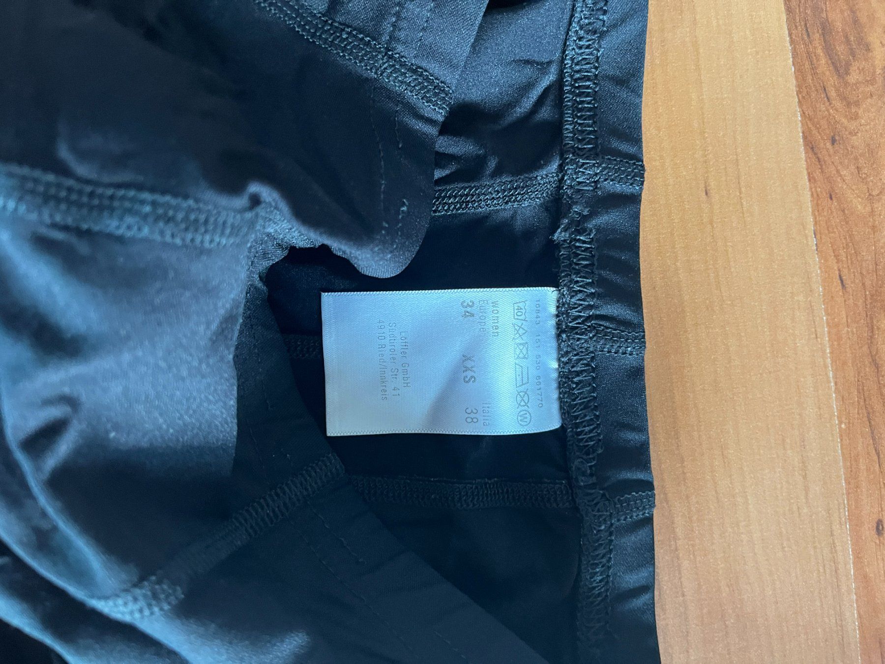 Pantaloni: Velohose – Usato da Seuzach venduto da anina.k 2