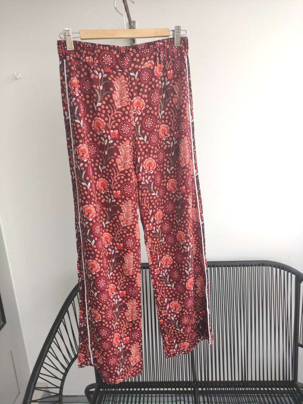 Pantaloni: Sommerhose rot gemustert Gr. 36 Sienna – Nuovo (secondo la descrizione) da Schliern b. Köniz venduto da Pecannut 2