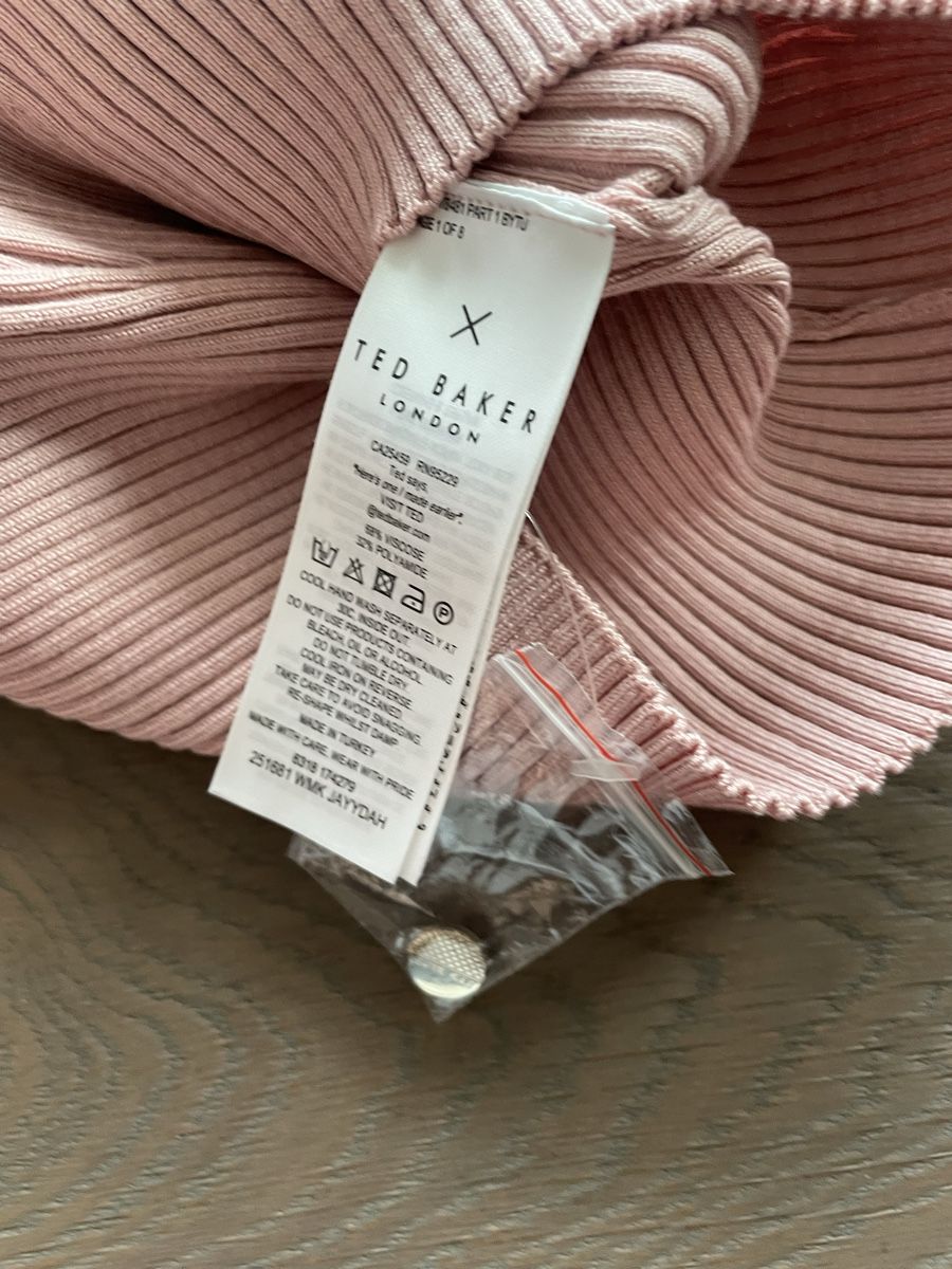 Ted Baker T-Shirts: Ted baker top – Neu (gemäss Beschreibung) aus Melide von Nikola-123 4