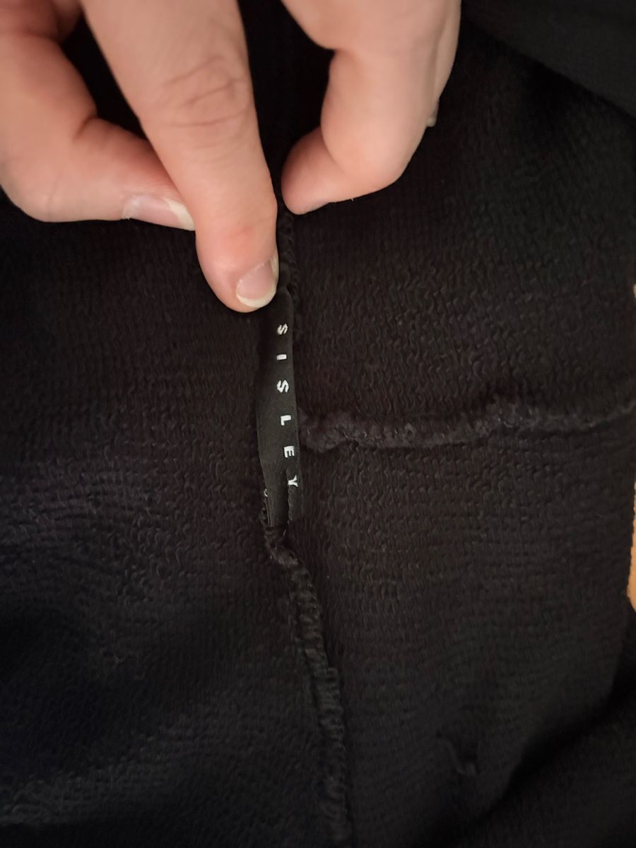 Pullover & Sweatshirts: Felpa con cappuccio Sisley  – Gebraucht aus S. Antonino von FedeKikka88 3