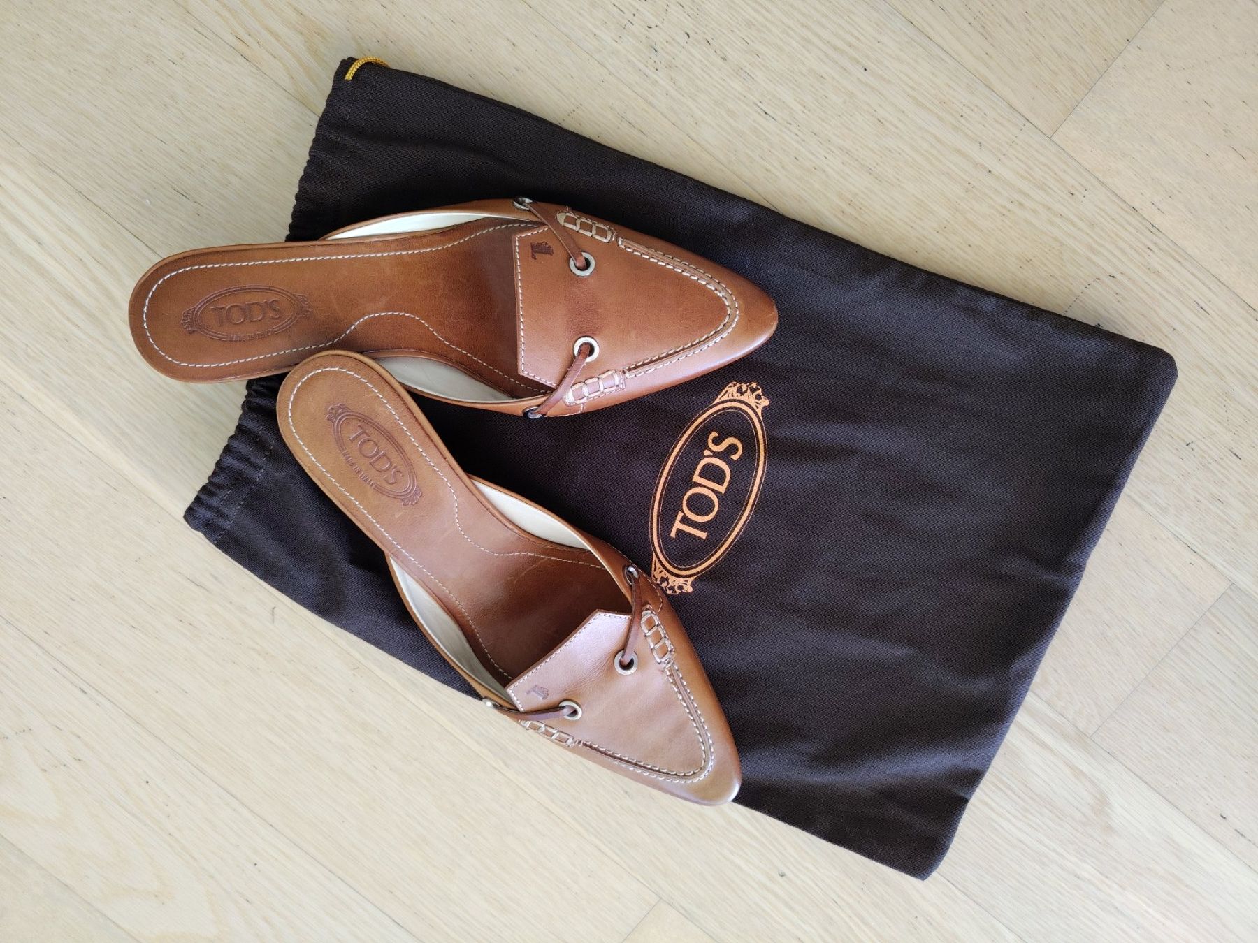 Tod'S Scarpe da donna: TOD'S Daisy Eyelet Sabot Cognac Size 36 – Usato da Buchrain venduto da QueenyHE51 8