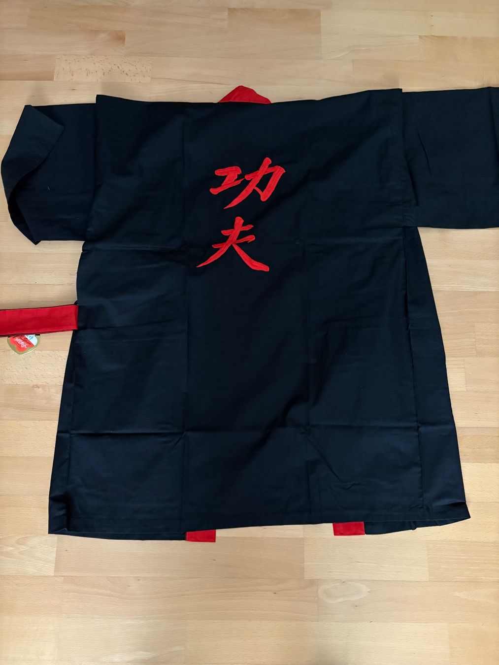 Completi: Kung-Fu Dress - Grösse L – Nuovo e nell'imballaggio originale da Oberuzwil venduto da Tomsi_9 2
