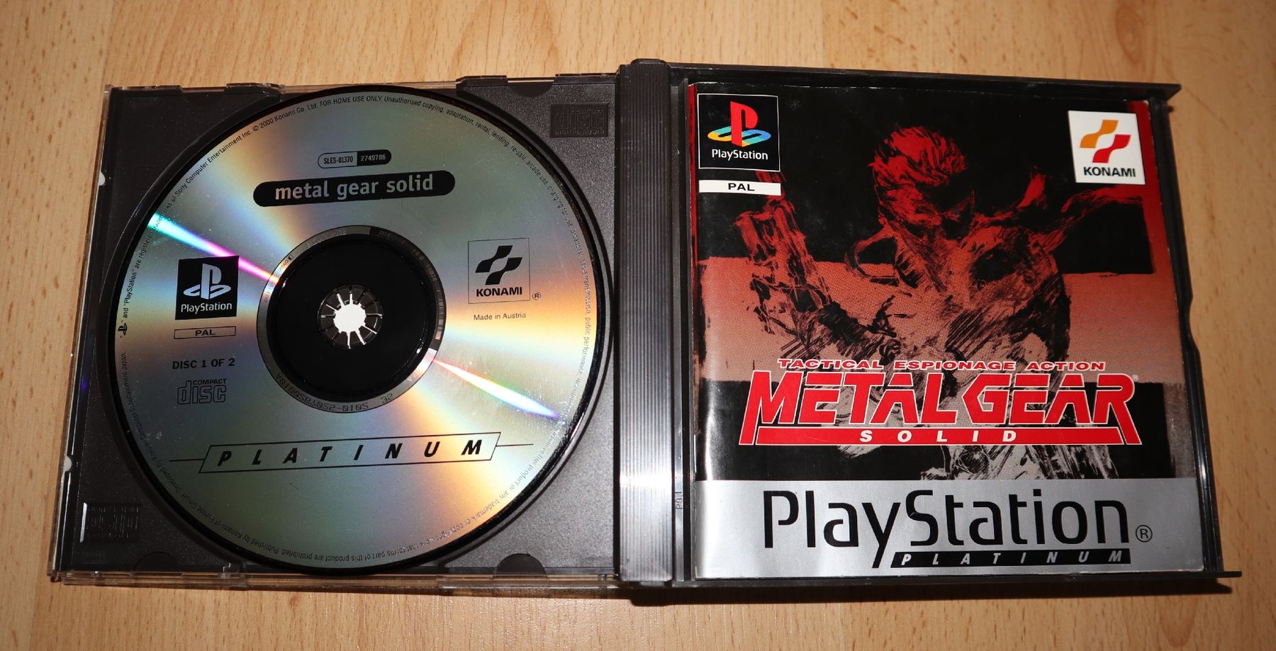 Sony Giochi: Playstation 1 -- Metal Gear Solid Platinum -- Top! – Usato da Ochlenberg venduto da on3x 3