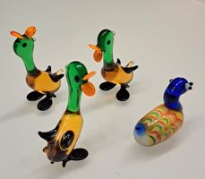 4 farbige Glas- Enten – seltene Figuren -  ev Murano?!