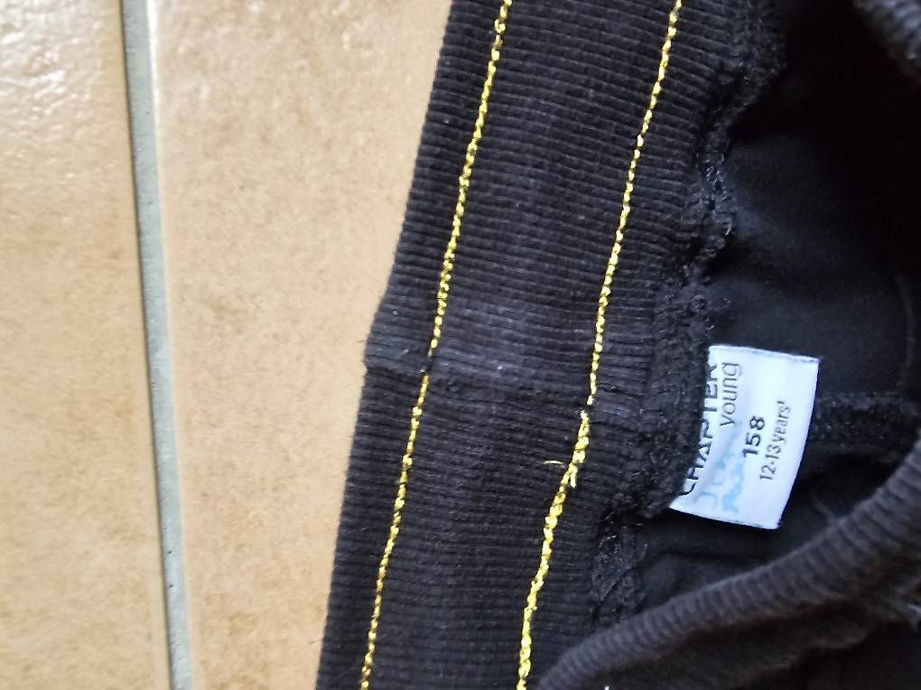 Hosen: Hose Gr 158 – Gebraucht aus Gamprin von man_j9fr 2
