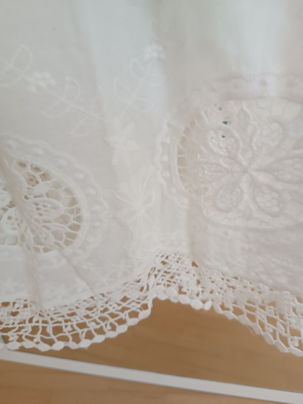 Camicette: Bluse mit Carmenausschnitt – Usato da Basel venduto da kau_d97h 2