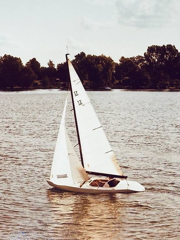 Barche: Segelboot einplätzer Mini 12er Jg. 1983 – Usato da Bennau venduto da hao 2