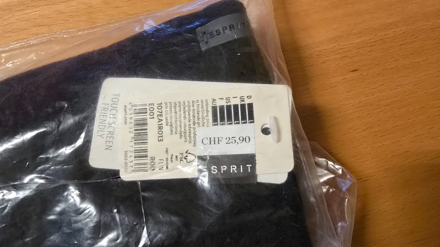 NEU Esprit Fleece Handschuhe Gr.L - Touch Screen Friendly (Neu und  originalverpackt) in Thalwil fr CHF 10  mit Lieferung auf Ricardo kaufen