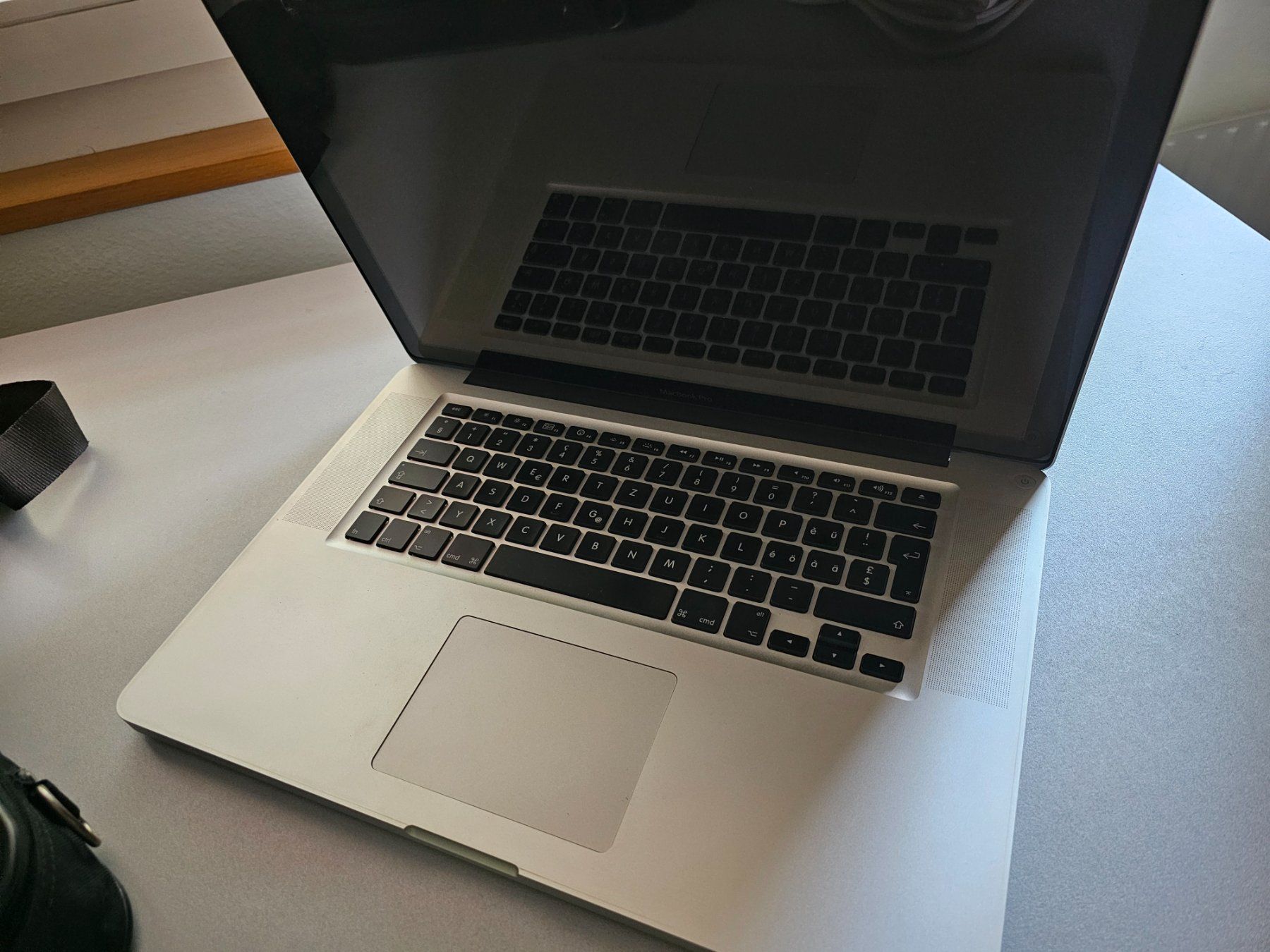 Apple Notebook: Mac Book Pro 15" 2011 – Usato da Kaufdorf venduto da Sj1 1