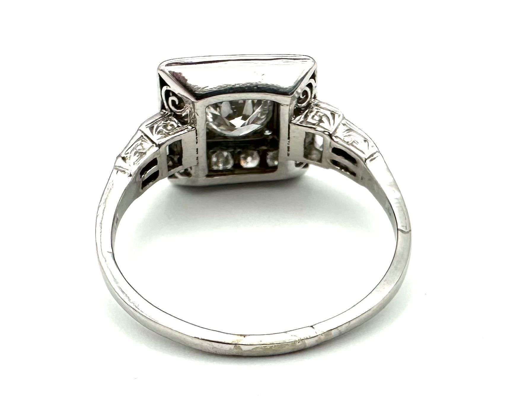 Anelli: Bague Art-Déco platine et diamants – Usato da Renens VD venduto da Diademe.sarl 8