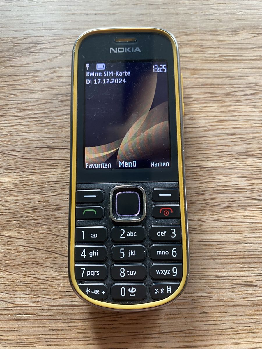 Nokia Telefoni cellulari / Smartphones: Nokia 3720 Classic – Usato da Müllheim Dorf venduto da chol7 4