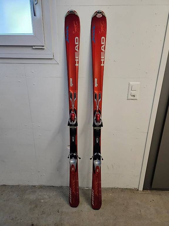 Skis: HEAD XRC Ski mit HEAD Bindung – D'occasion à Wangen SZ par Jnova 2
