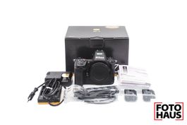 Nikon Z8 Systemkamera Body Only @3387 + Garantie 1406
