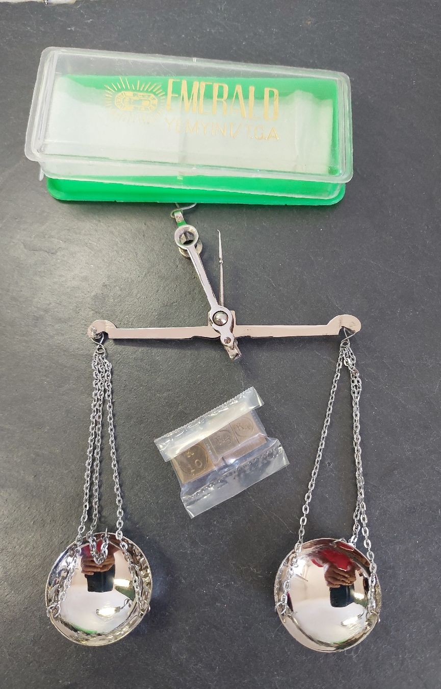 Accessori da laboratorio: Kleine Gold und Steinwage "EMERALD" – Nuovo (secondo la descrizione) da Ipsach venduto da jpbo 2