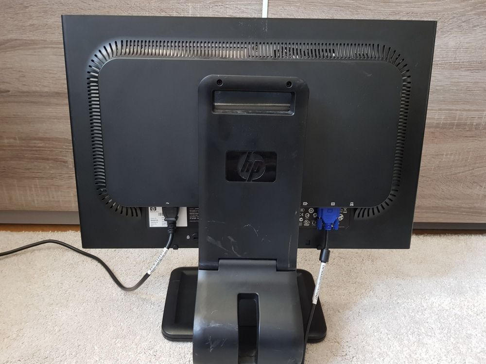 HP Compaq LA2205wg monitor | Kaufen auf Ricardo