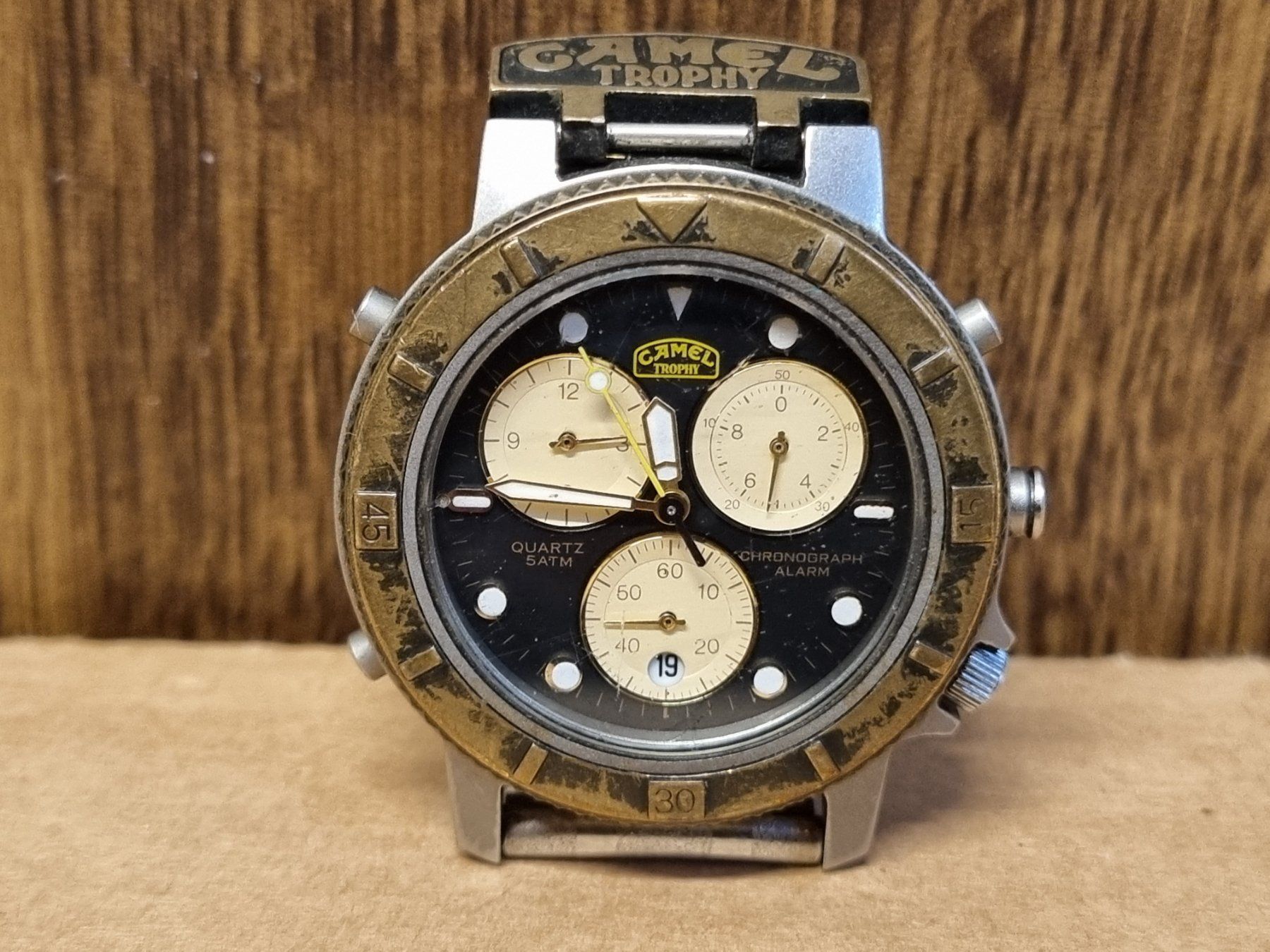Orologi: Chronograph Alarm Uhr – Difettoso da Schaffhausen venduto da Leveron13 1