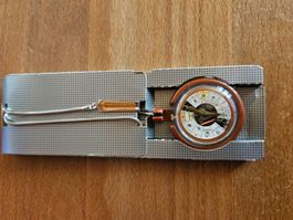 Montre Swatch POP neuve avec chainette