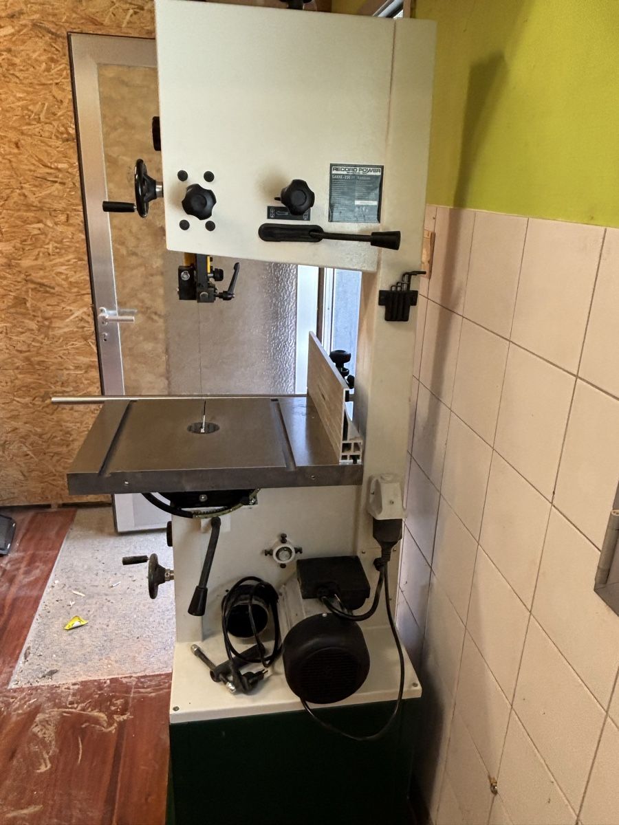 Toutes les machines: Bandsäge Record Power Sabre 350 – D'occasion à Chur par Kliiholz 2