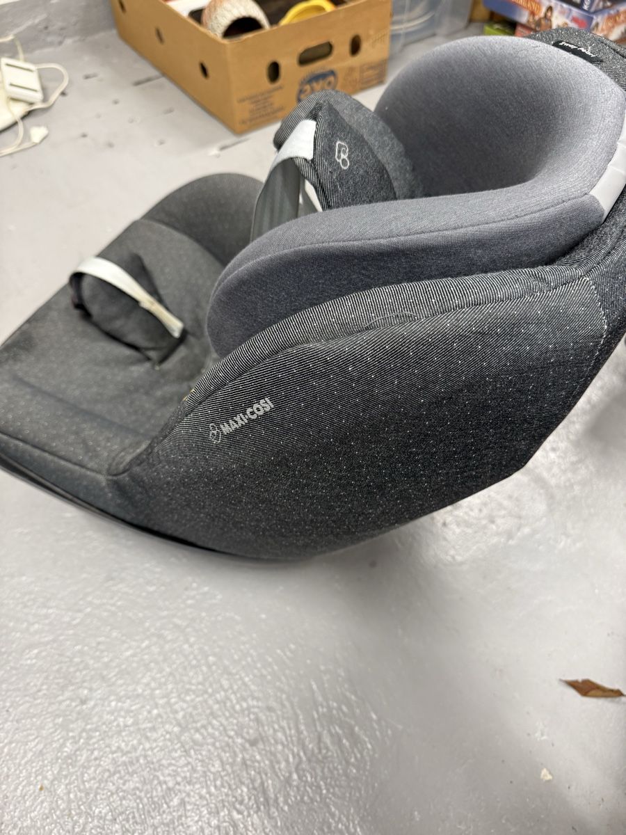 Auto-Kindersitze: Maxi-Cosi 2way Pearl Kindersitz – Gebraucht aus Rickenbach b. Wil von Keks42 2