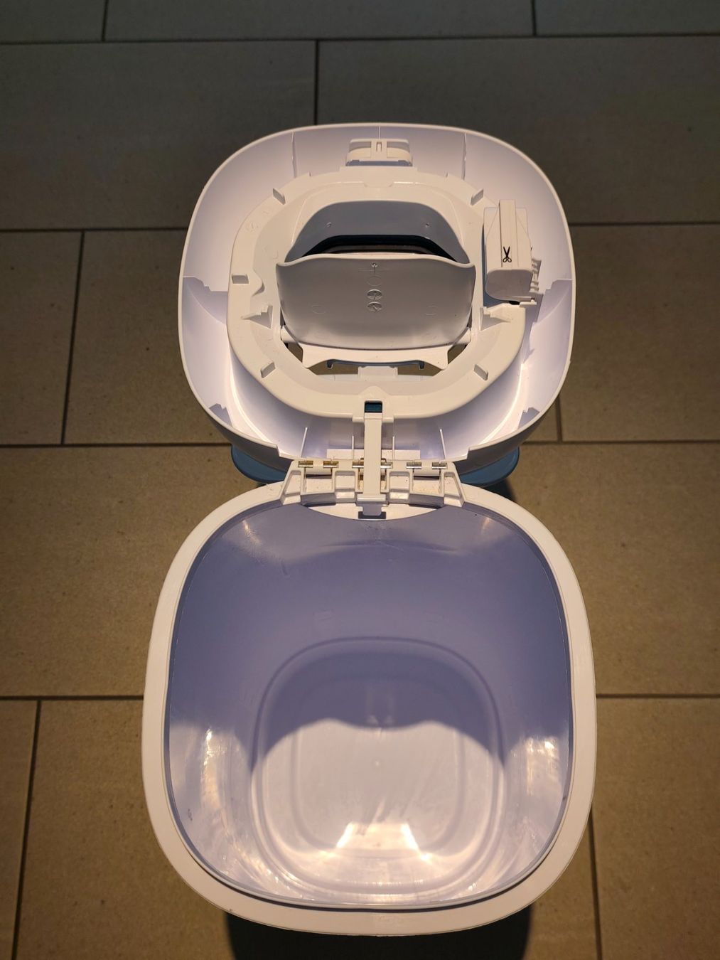 Poubelles: Windeleimer Angelcare – Défectueux à Belp par sim_lbz8 2