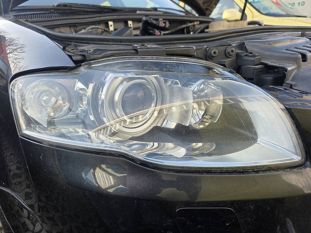 Wunderschne Audi A4 B7 Scheinwerfer Bildnull