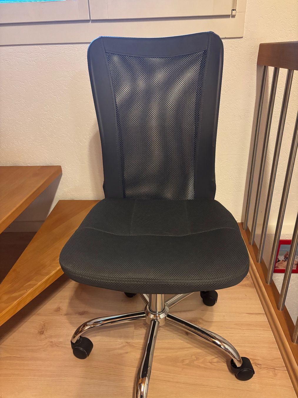 Stühle: Bürostuhl – Gebraucht aus Niederönz von deb_tyz9