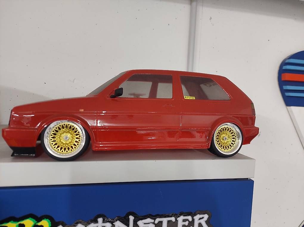 Modellismo RC: Golf 2 Chassis 1:10 Karosserie – Usato da Ermenswil venduto da Ingram0 1