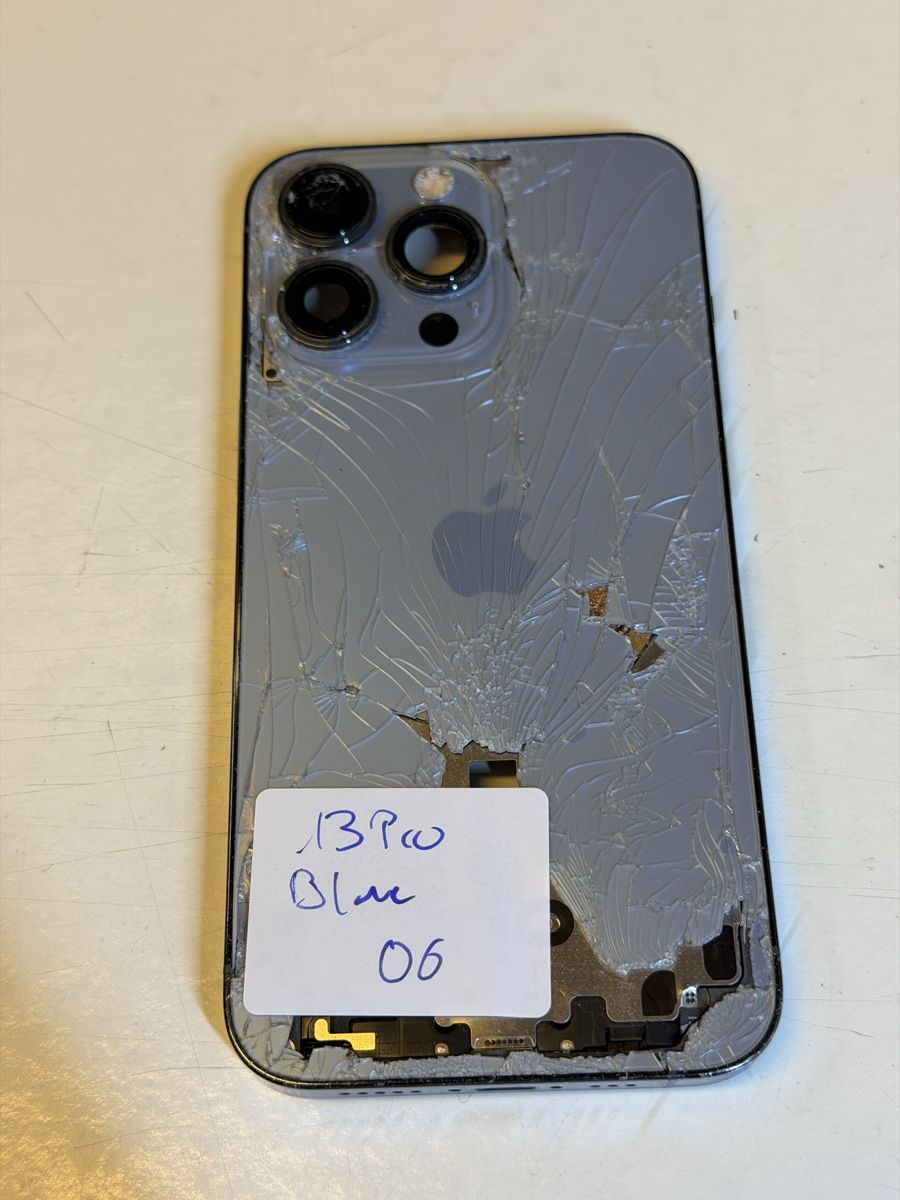 Apple Portables: iPhone 13Pro Gehäuse – Défectueux à Chur par beverlyone 1