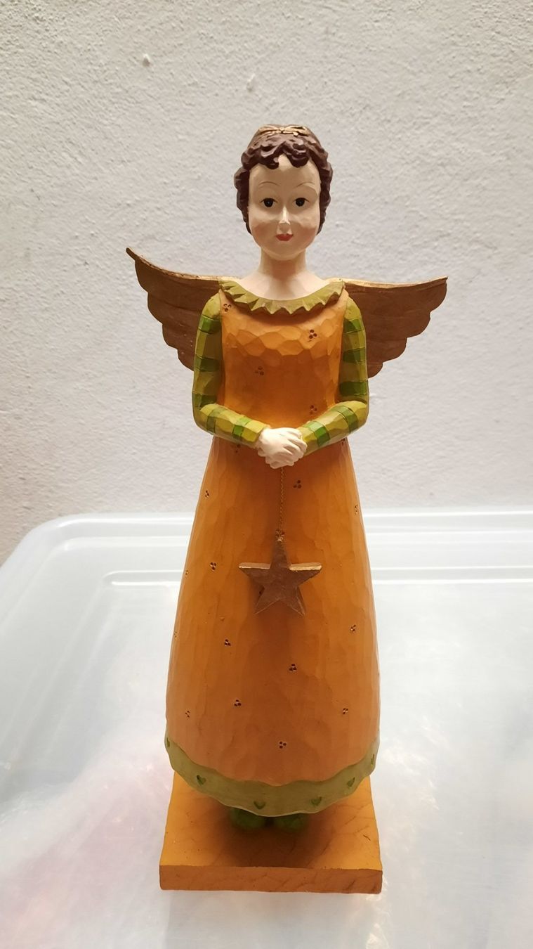 Statuette: Grosser, oranger Engel (Stehfigur) – Usato da Neftenbach venduto da DanielaS01020304
