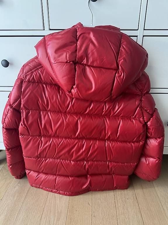 Giacche: Moncler "MAIRE" Jacke rot (NEU) – Usato da Wallisellen venduto da van_7rhj 1