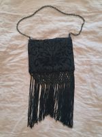 Sac pour votre LBD en noir perles et franges état neuf!