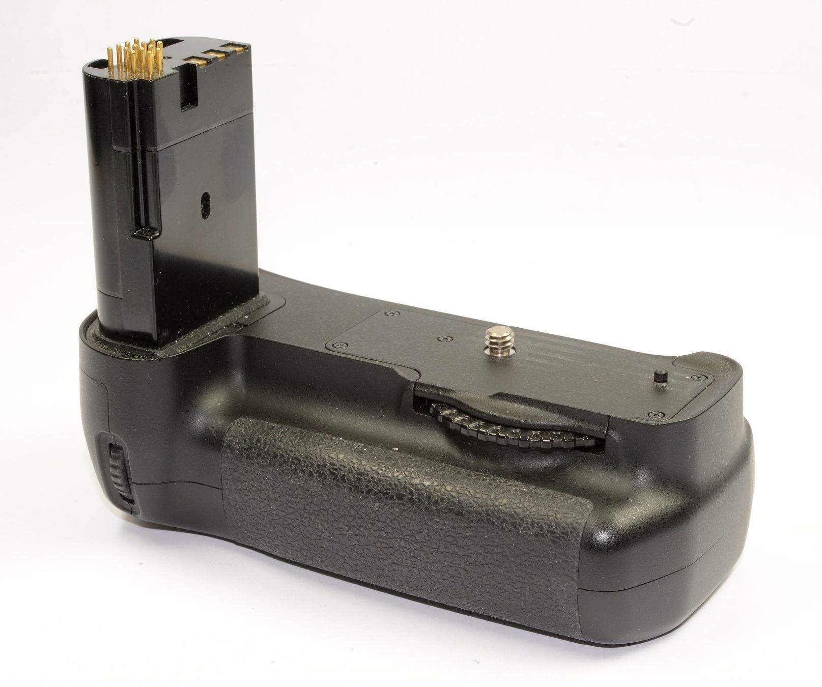 Nikon Kamera: Nikon Multi Power Battery Pack Handgrip MB-D200 2325/42 – Gebraucht aus Bern von Olynon 1