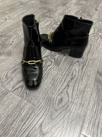 Schwarze Lacklederstiefeletten Burberry Grösse 39/