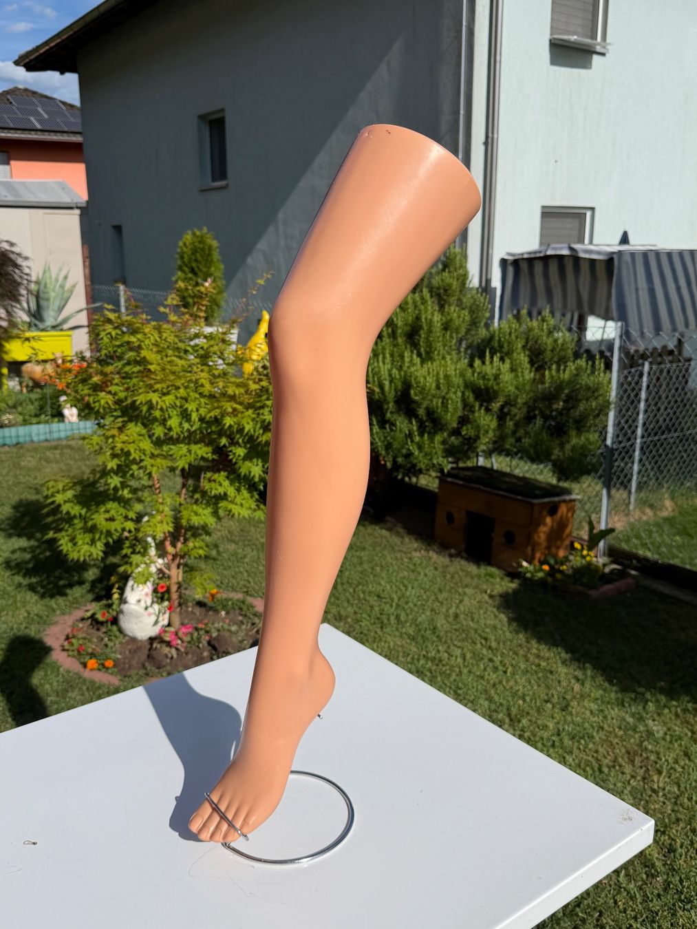 Altro in Decorazioni & Accessori: Bein mit Sockel - für den Laden – Usato da Cugnasco venduto da tizianaq 1