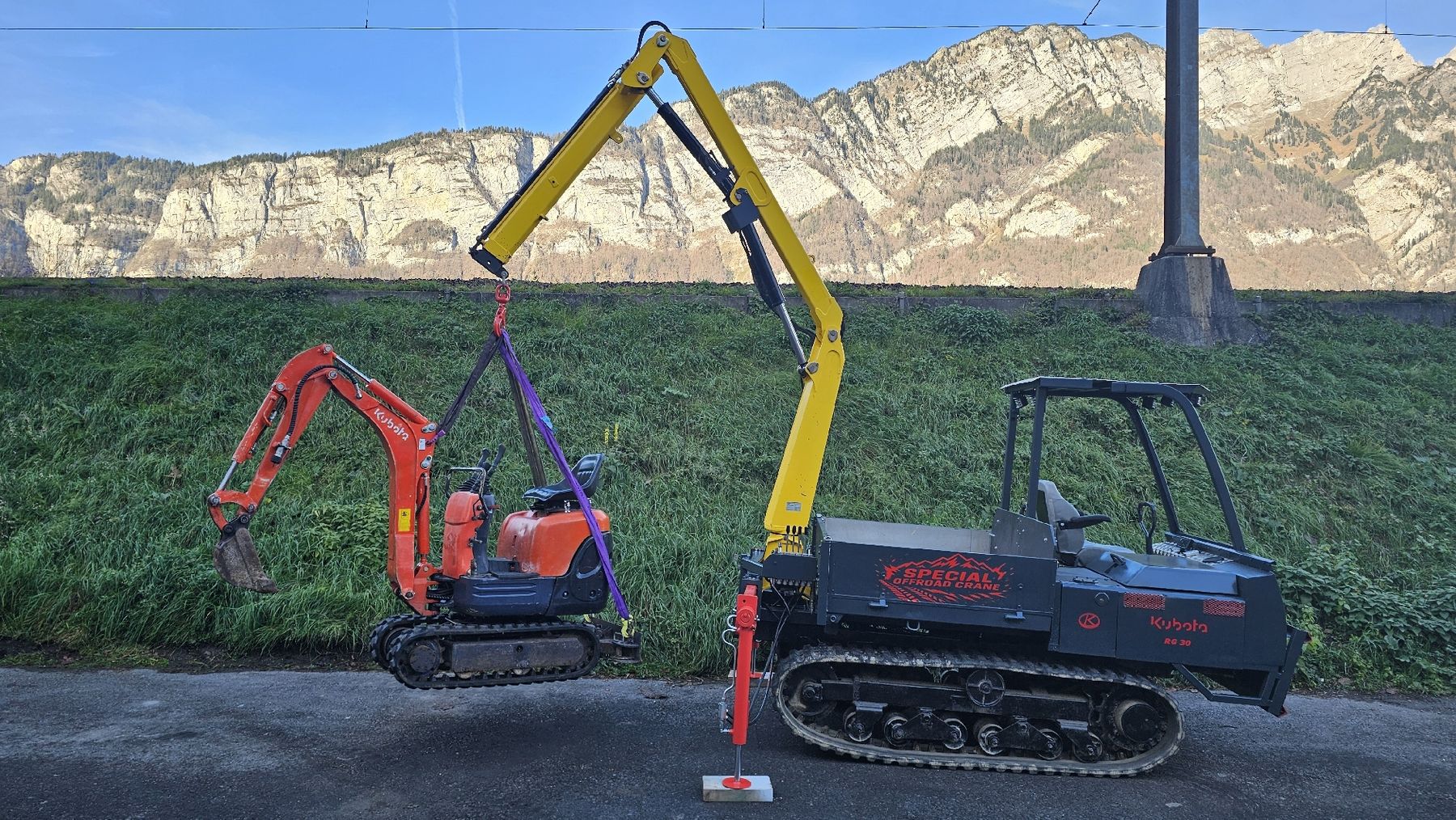 Kubota RG30 Raupendumper mit Pritsche und Kran (Raupenkran) (Gebraucht ...