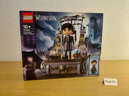 LEGO 76780 Wednesday Addams Figure. NEU